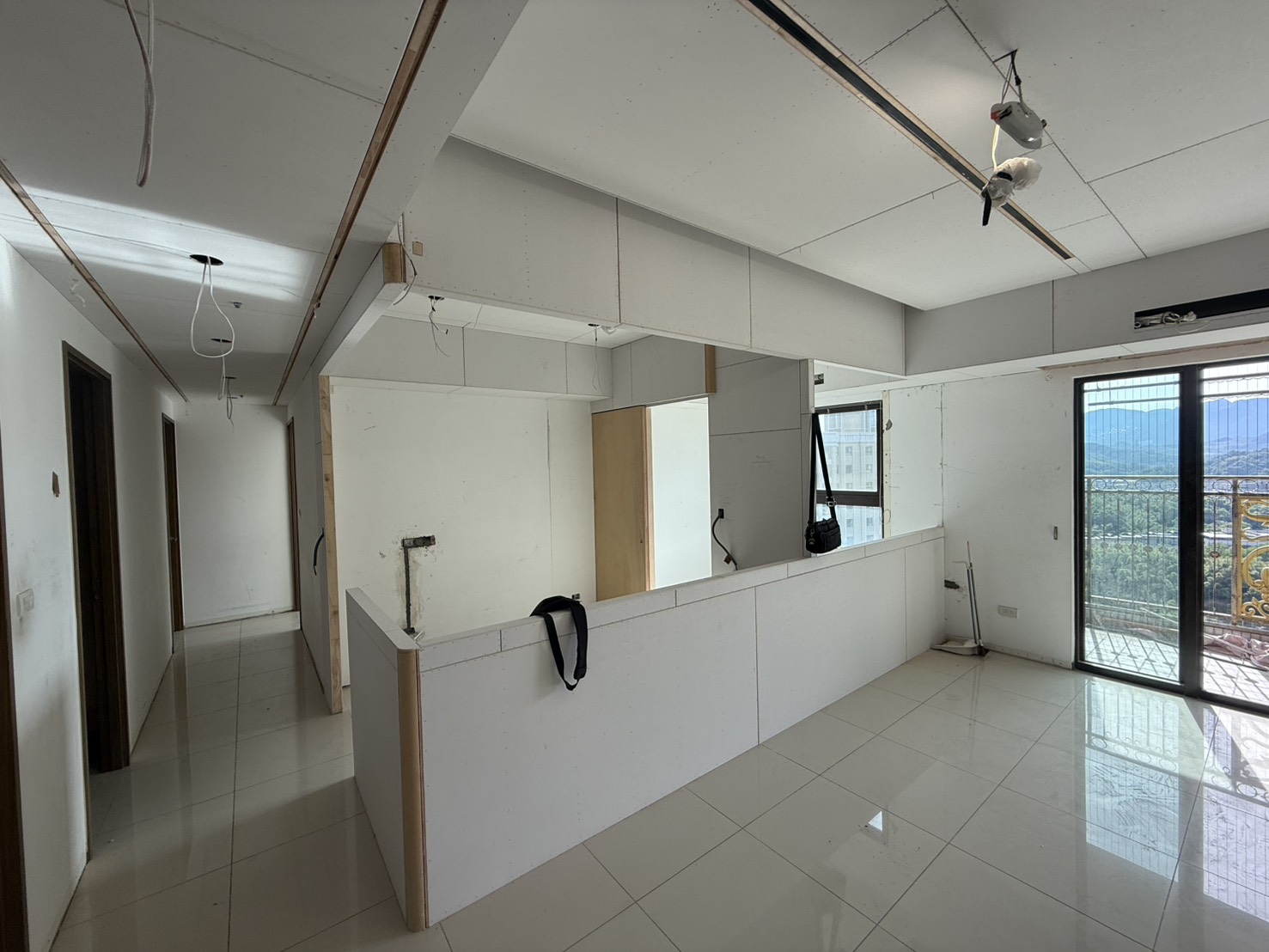 /imgs/carpentry/S__29065233_0.jpg